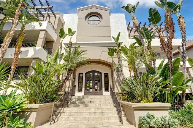 Fachada del edificio - 4637 Willis Ave