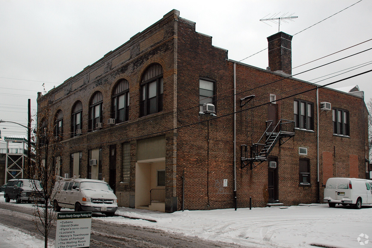 Building Photo - Rahway Apartments