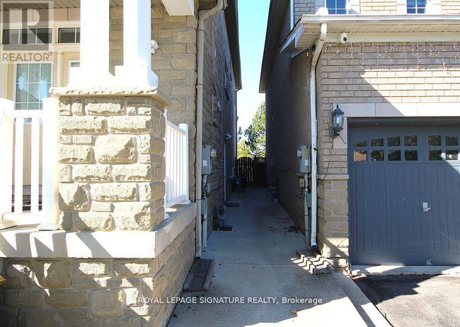 Photo du bâtiment - 70 Penbridge Cir