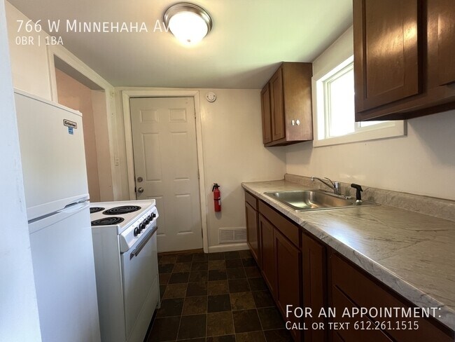 Foto del edificio - 766 W Minnehaha Ave