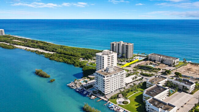 Building Photo - 375 S Beach Rd