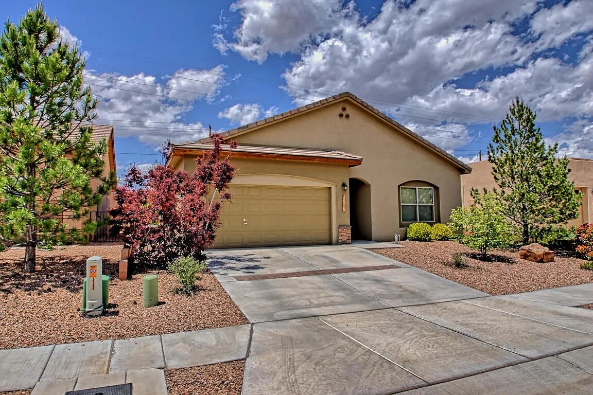 10747 Chaco Terrace St NW, Albuquerque, NM 87114 House for Rent in