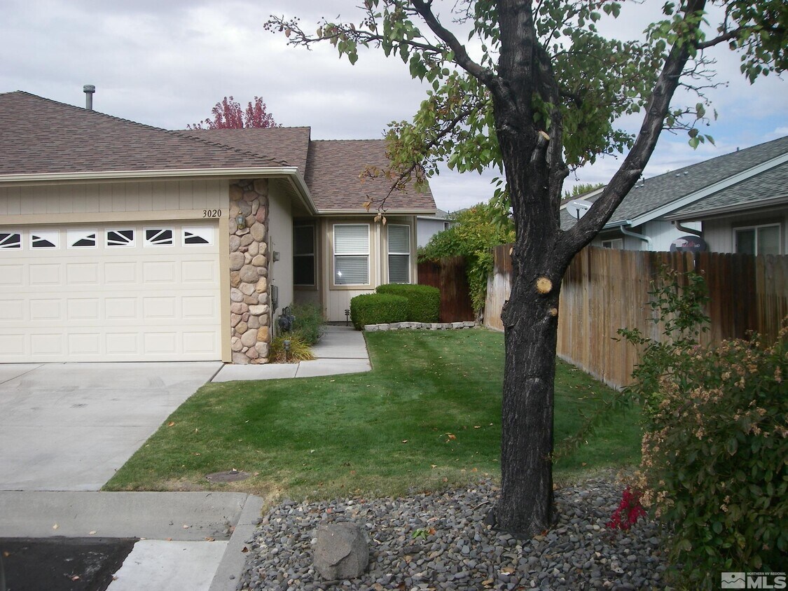 Primary Photo - 3020 Singletree Ct