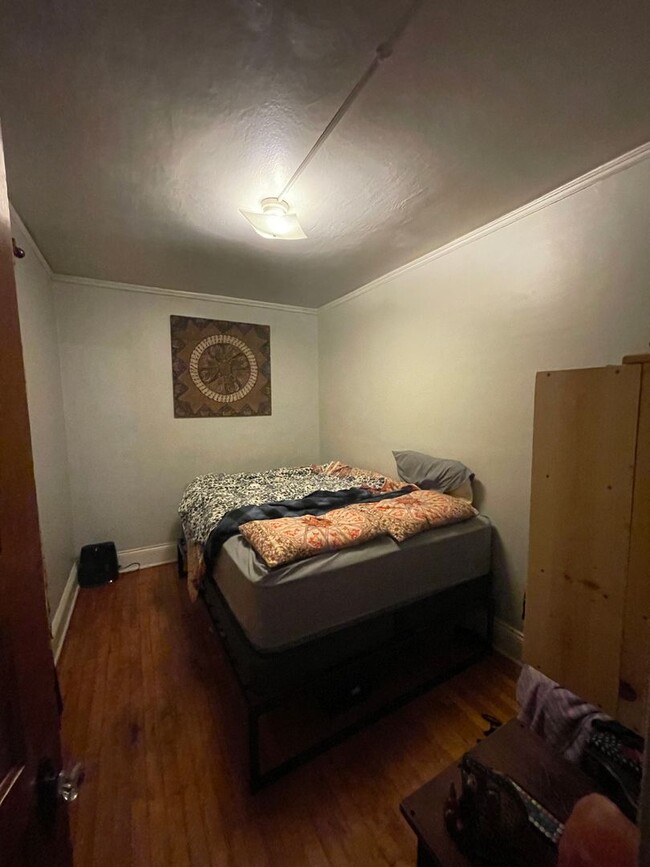 Foto del edificio - 2524 N Weil St