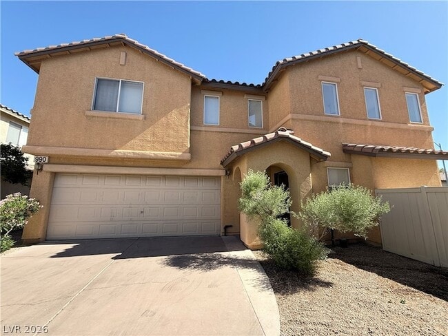 Building Photo - 990 Cantabria Heights Ave