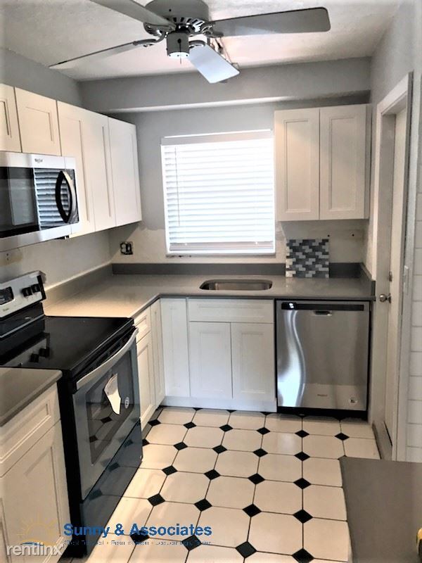 Foto del edificio - 2 br, 2 bath Condo - 1785 N Andrews Square...