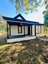 Building Photo - 2300 Bryan St