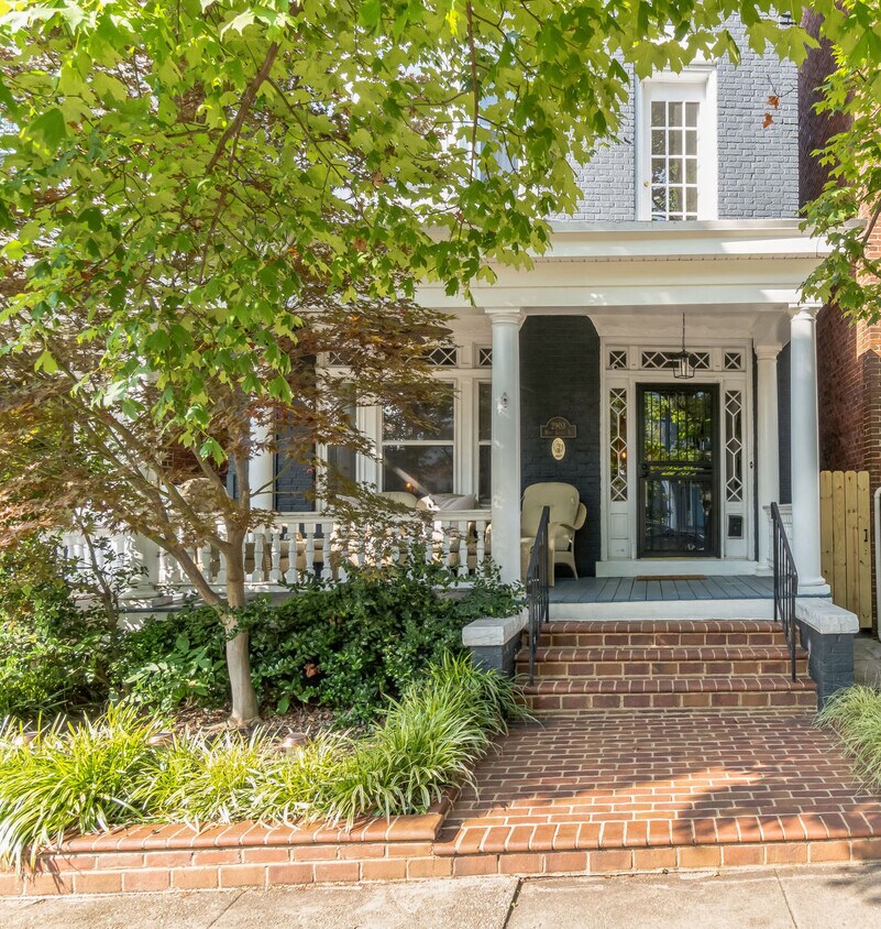 Foto principal - 2903 W Grace St
