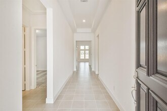 Building Photo - 7216 Stillmeadow Grv Dr