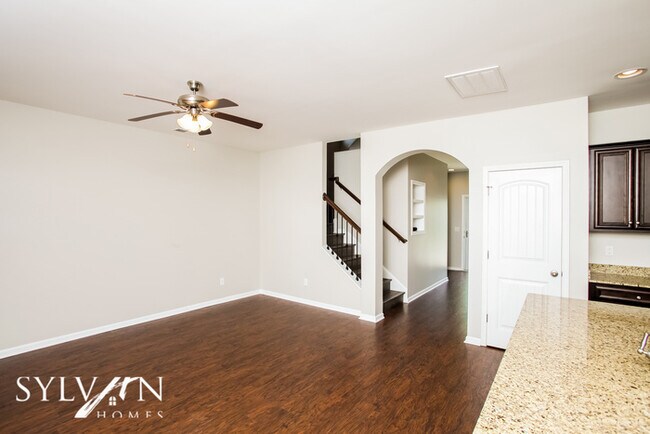 Building Photo - Welcome to our outstanding 4-bedroom, 2.5-...