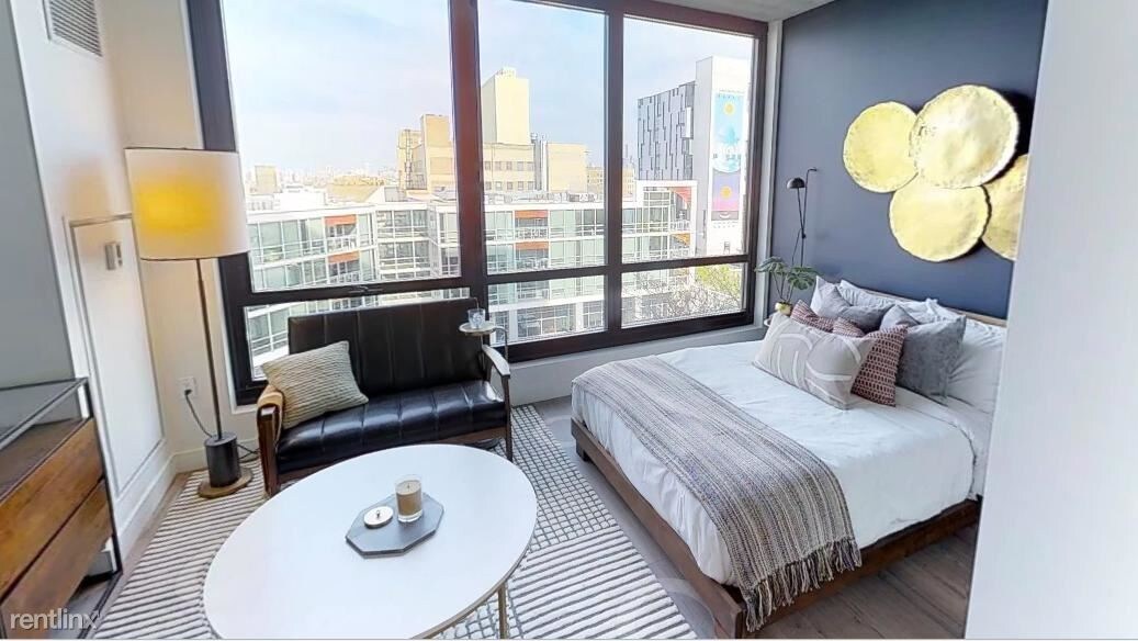 Foto del edificio - 1640 W Division St