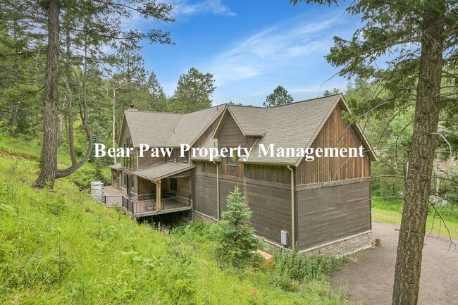 Building Photo - Spacious 4-Bedroom Retreat in Scenic Conif...