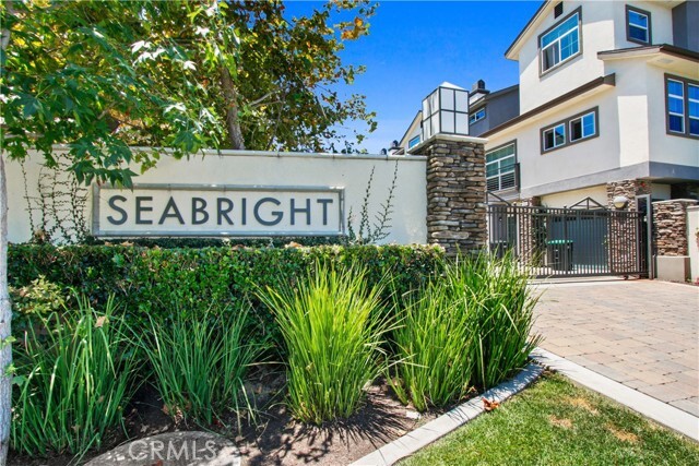 Foto del edificio - 599 Seabright Cir