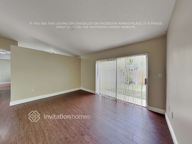 Foto del edificio - 14641 N Beckley Square
