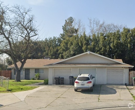Building Photo - 8729 Kelley Dr
