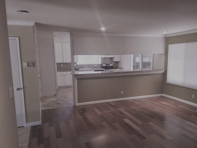 Foto del edificio - 3485 Twin Oaks Dr
