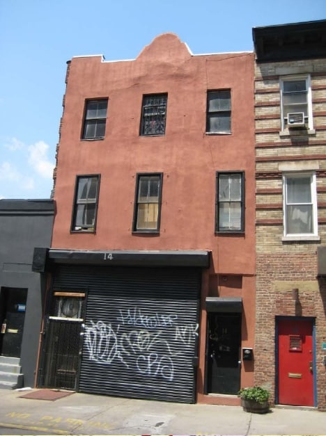 Primary Photo - 14 Whitwell Pl