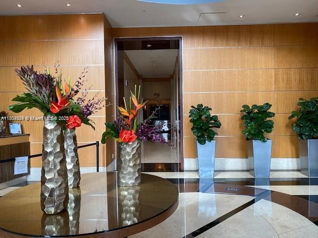 Foto del edificio - 244 Biscayne Blvd