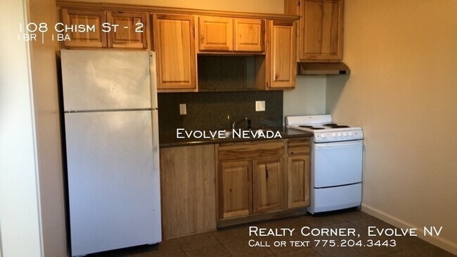 Building Photo - Remodeled Downstairs Apartment in Reno