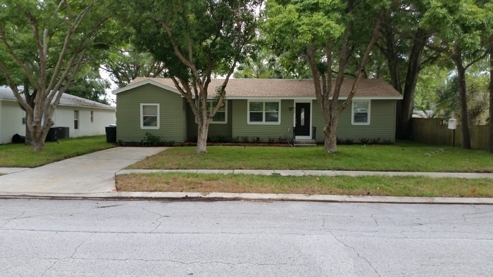 Stunning 3 Bed 2 Bath House Rental In Largo FL Apartments