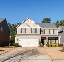 Building Photo - 5028 Manning Dr