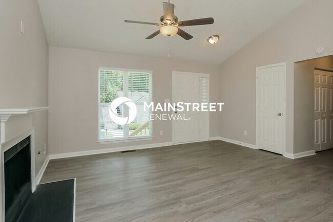 Foto del edificio - 3 Bedroom Pet-Friendly Home in Decatur, GA...