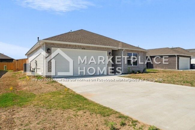 Building Photo - 14910 E 39th St S