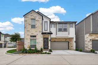 Building Photo - 10022 Cloud Mist Dr