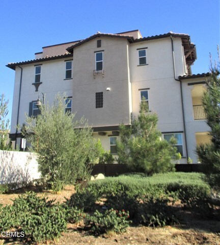 Building Photo - 641 W Foothill Blvd