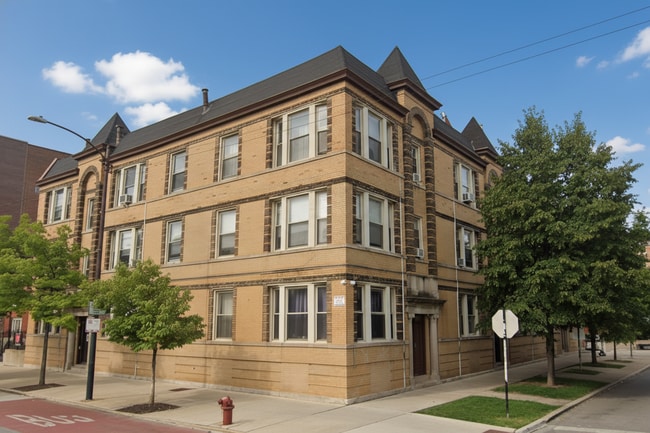 Building Photo - 2401 W McLean Ave