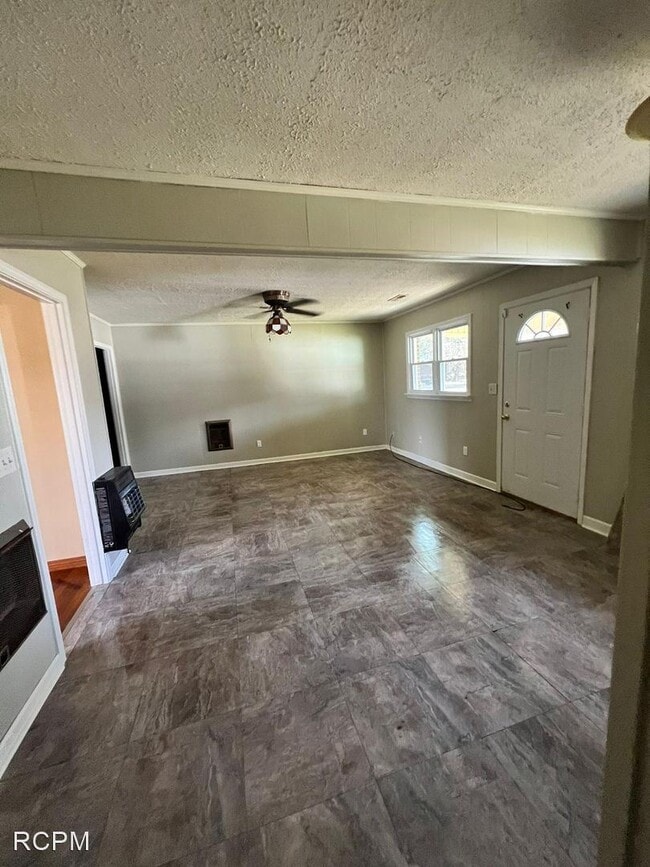 3 br, 1.5 bath House 385 Mobbs School Rd. House Rental in Arab, AL