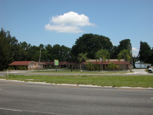 Foto del edificio - Lake Marianna Cottages