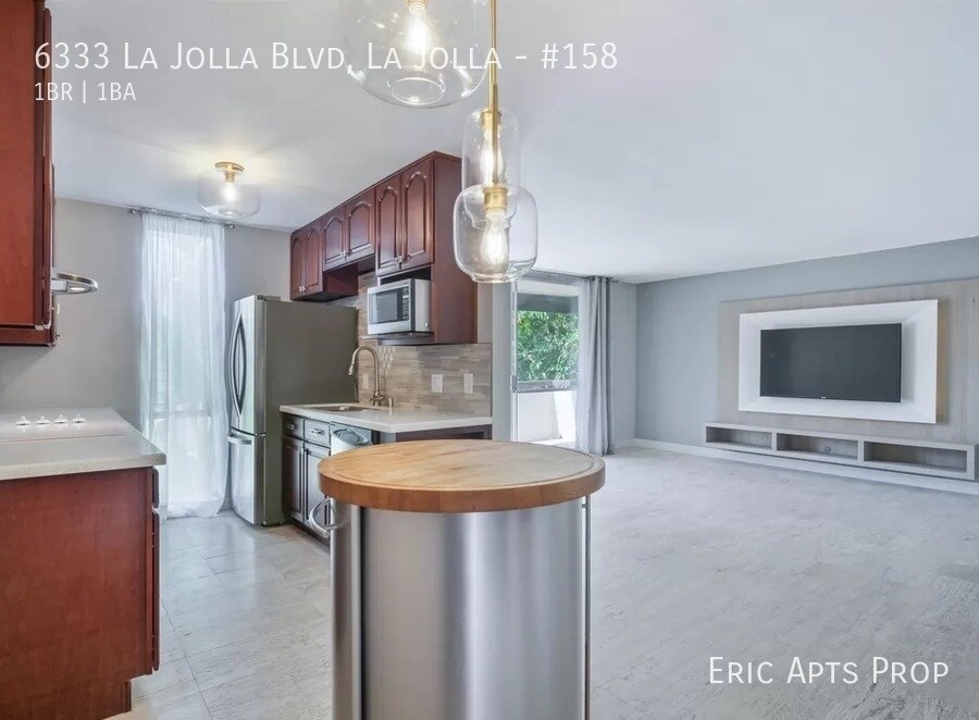 Primary Photo - La Jolla Village 1-bedroom, 1-bathroom Unit