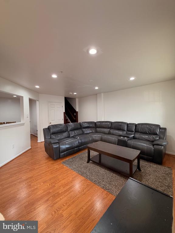 Foto del edificio - 5707 Duke Ct