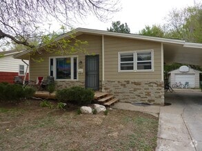 Building Photo - 1401 Broadview Pl