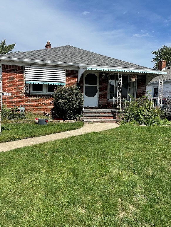 8300 Lanyard Dr, Parma, OH 44129 House Rental in Parma, OH