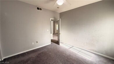 Building Photo - 830 Carnegie St