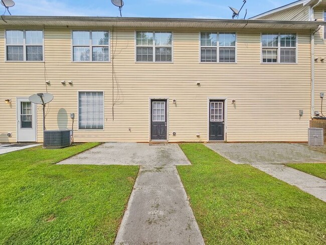 Building Photo - 128 Odyssey Turn NW