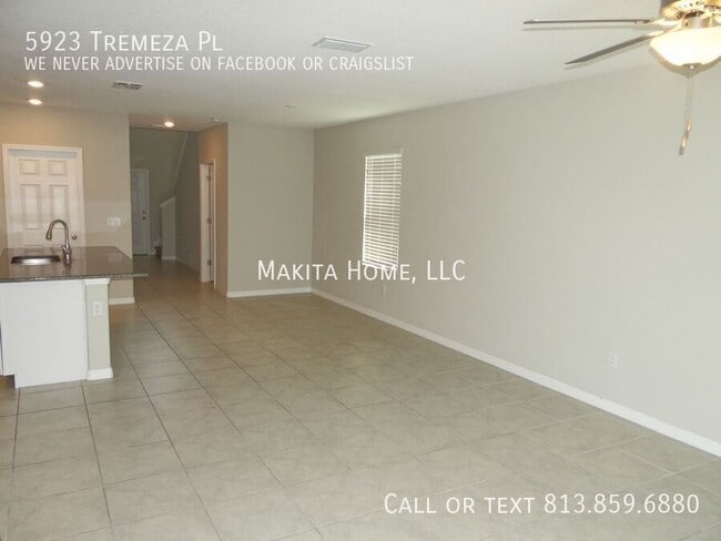 Building Photo - 5923 Tremeza Pl