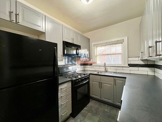 Foto del edificio - 565 S Ogden St