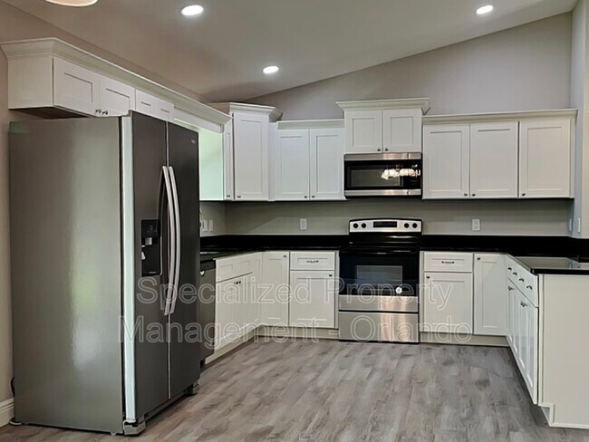 Building Photo - 3149 W Fairbank Dr