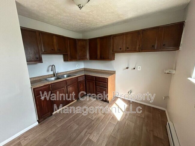 Foto del edificio - 138 Mendel Ct