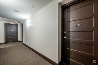 Building Photo - 15 Kings Wharf Pl