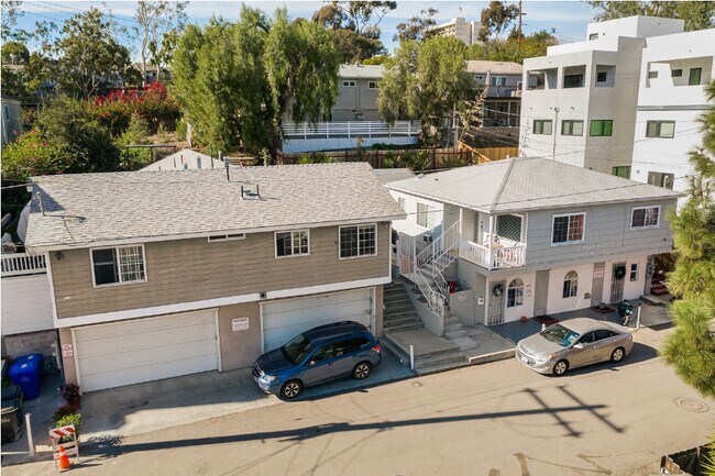 Building Photo - 3420-3430 Wilshire Ter