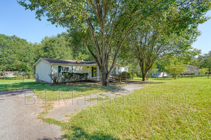 164 Bearden Heights Rd, Spartanburg, SC 29306 House Rental in