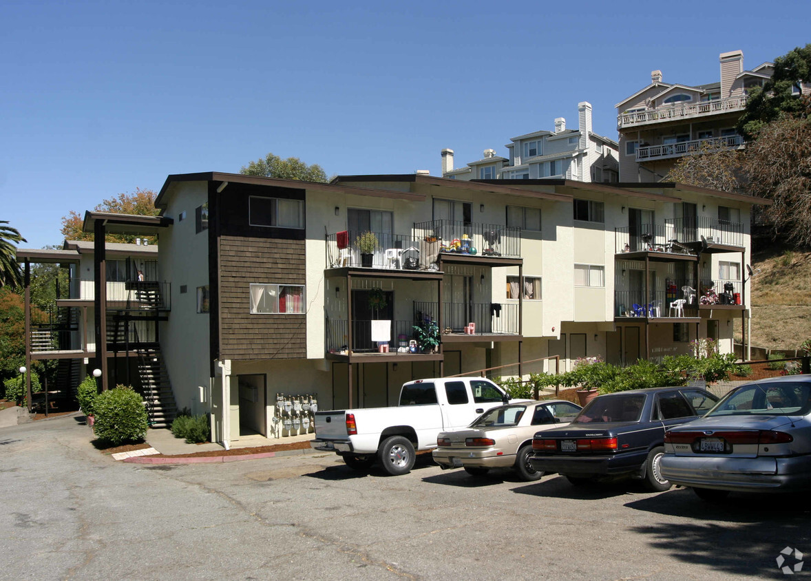 Building Photo - San Pablo Apartments