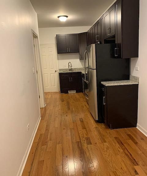 Foto del edificio - 1521 W Chestnut St