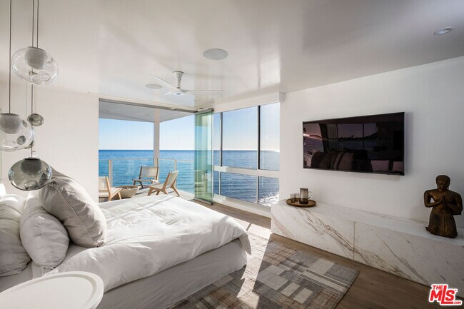 Foto del edificio - 22548 Pacific Coast Hwy