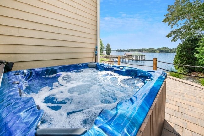 Foto del edificio - Bridlewood Cove