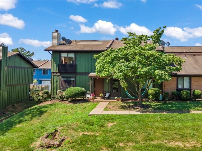 Foto del edificio - 8633 Madera Ct